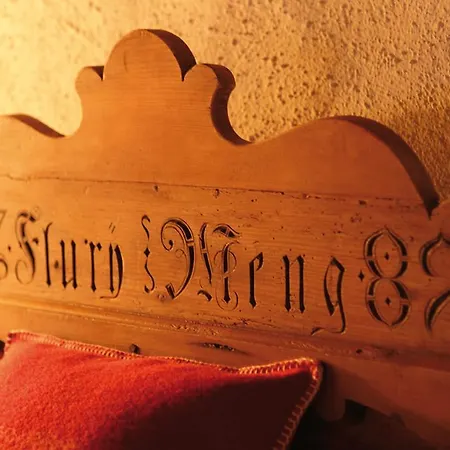 Casa Da Luzi * Surcasti