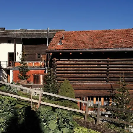Holiday home Chalets Casa Da Luzi Surcasti