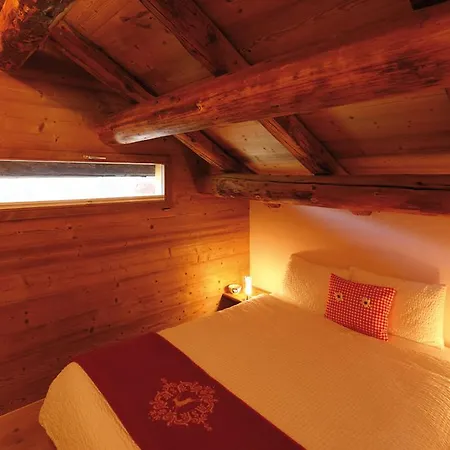 Holiday home Chalets Casa Da Luzi Surcasti
