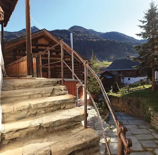 Casa Da Luzi * Surcasti