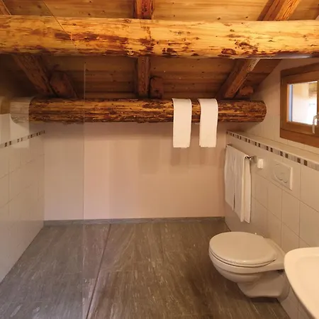 Casa Da Luzi Surcasti